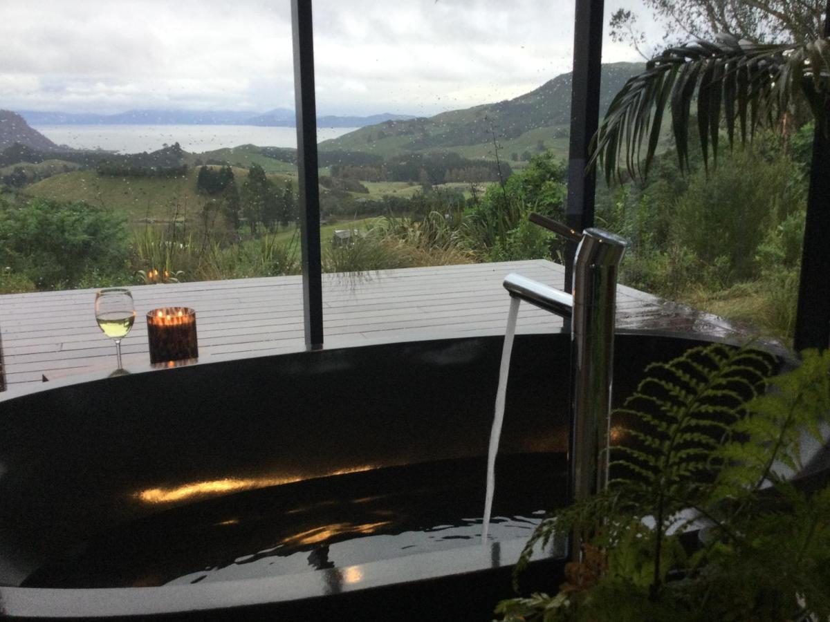 Whakaipo Bay Cabin Retreat Taupo Exterior photo